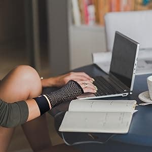 INDEEMAX Copper Wrist Compression Sleeve 1 Pair, Comfortable Hand Brace Support for Arthritis, Tendonitis, Sprains, Workout, Carpal Tunnel - Left & Right - Women and Men