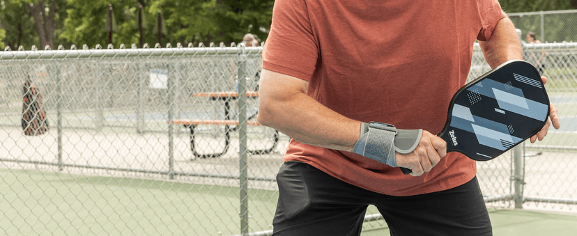 BraceAbility Wrist Support for Men and Women - Tennis and Pickleball Wrist Brace, Sports Injury Relief, Sprained Wrist Recovery, Tendonitis Support, Cycling, Volleyball, Golf - Right Hand (Small)