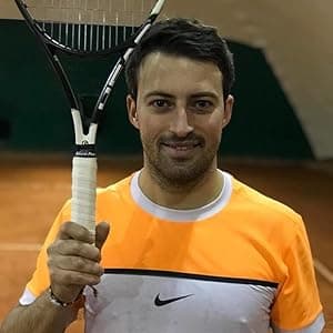 ALIEN PROS Tennis Racket Grip Tape - Precut and Dry Feel Tennis Grip - Tennis Overgrip Grip Tape Tennis Racket - Wrap Your Racquet for High Performance