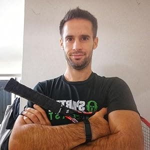 ALIEN PROS Tennis Racket Grip Tape - Precut and Dry Feel Tennis Grip - Tennis Overgrip Grip Tape Tennis Racket - Wrap Your Racquet for High Performance