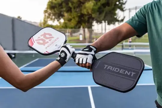 best pickleball gloves