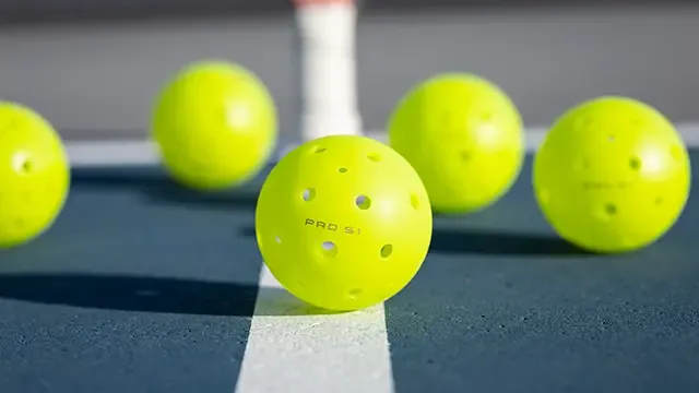 How Long Do Pickleballs Last