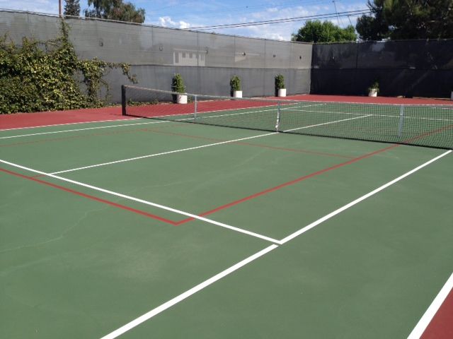 Adapting multi-use courts: Tennis & basketball courts