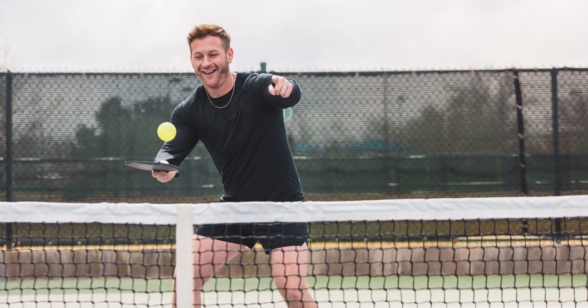 can-the-ball-hit-the-net-in-pickleball